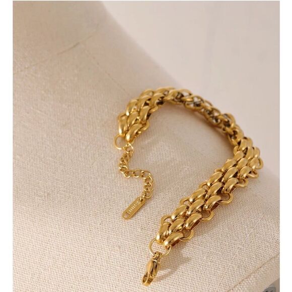 #44 New Gold Chunky Woven Chain Bracelet - Picture 2 of 7